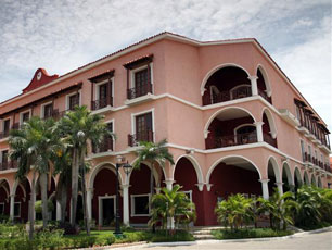Hotel Blau Colonial